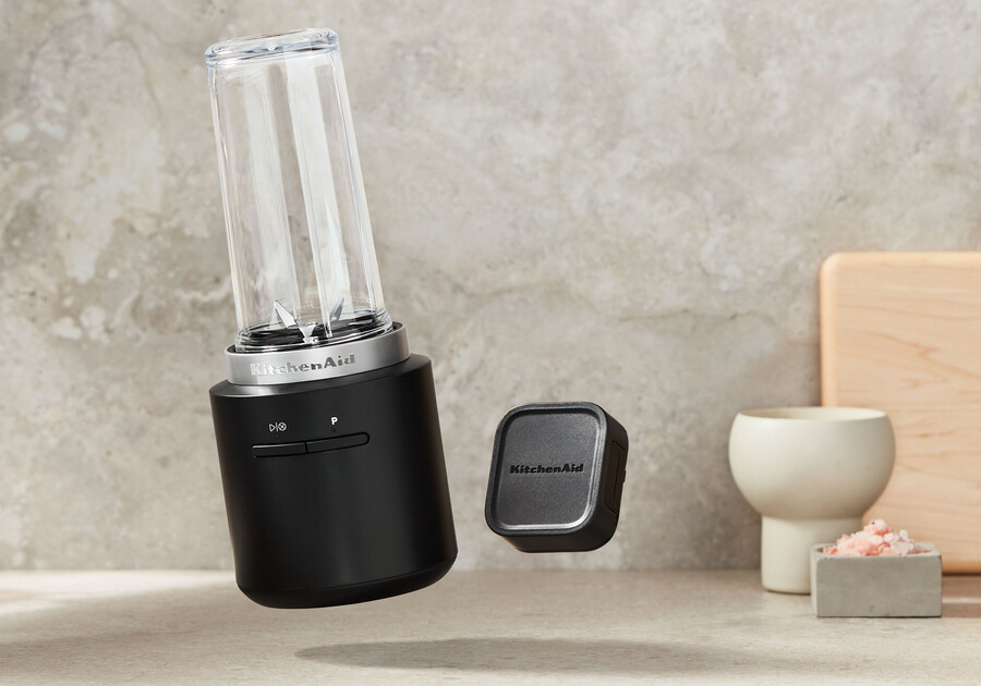 cordless go personal blender with battery