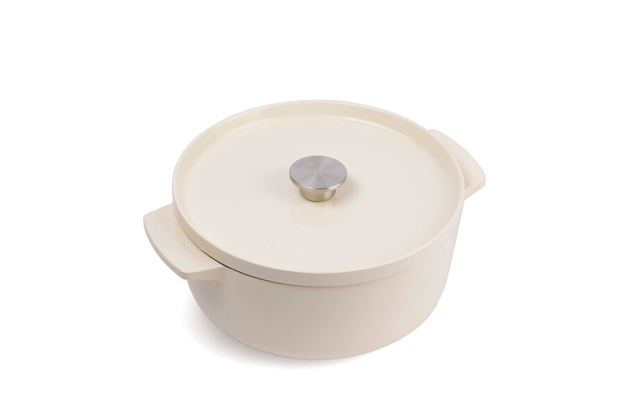 non-stick casserole 26cm ceramic coated almond cream