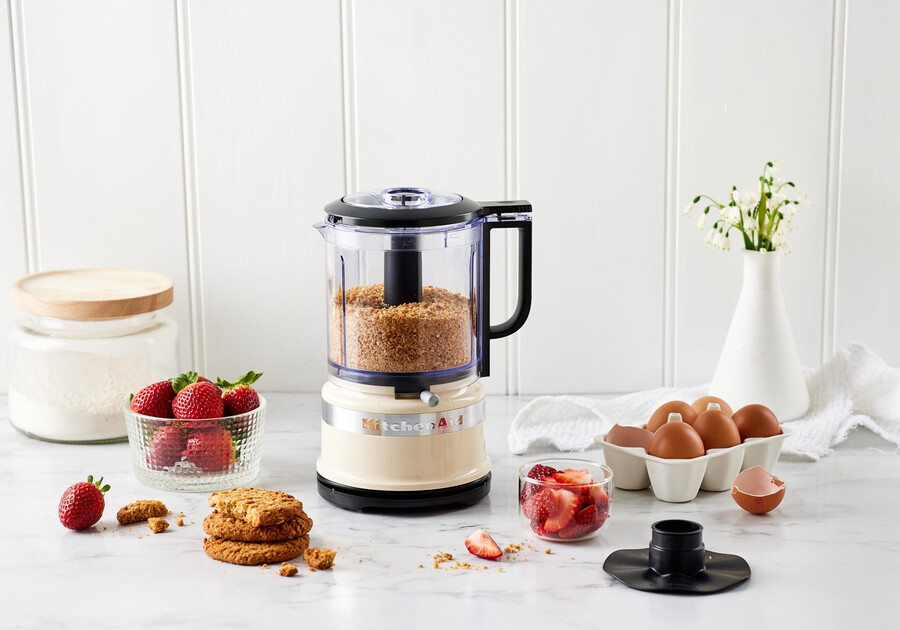 5 cup food chopper with whisk kfc0516